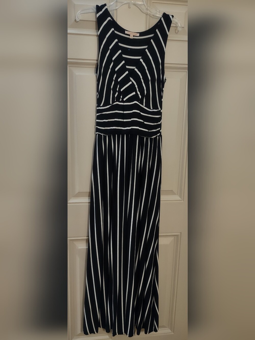 Gibson Latimer Black and White Striped Maxi Dress, Small